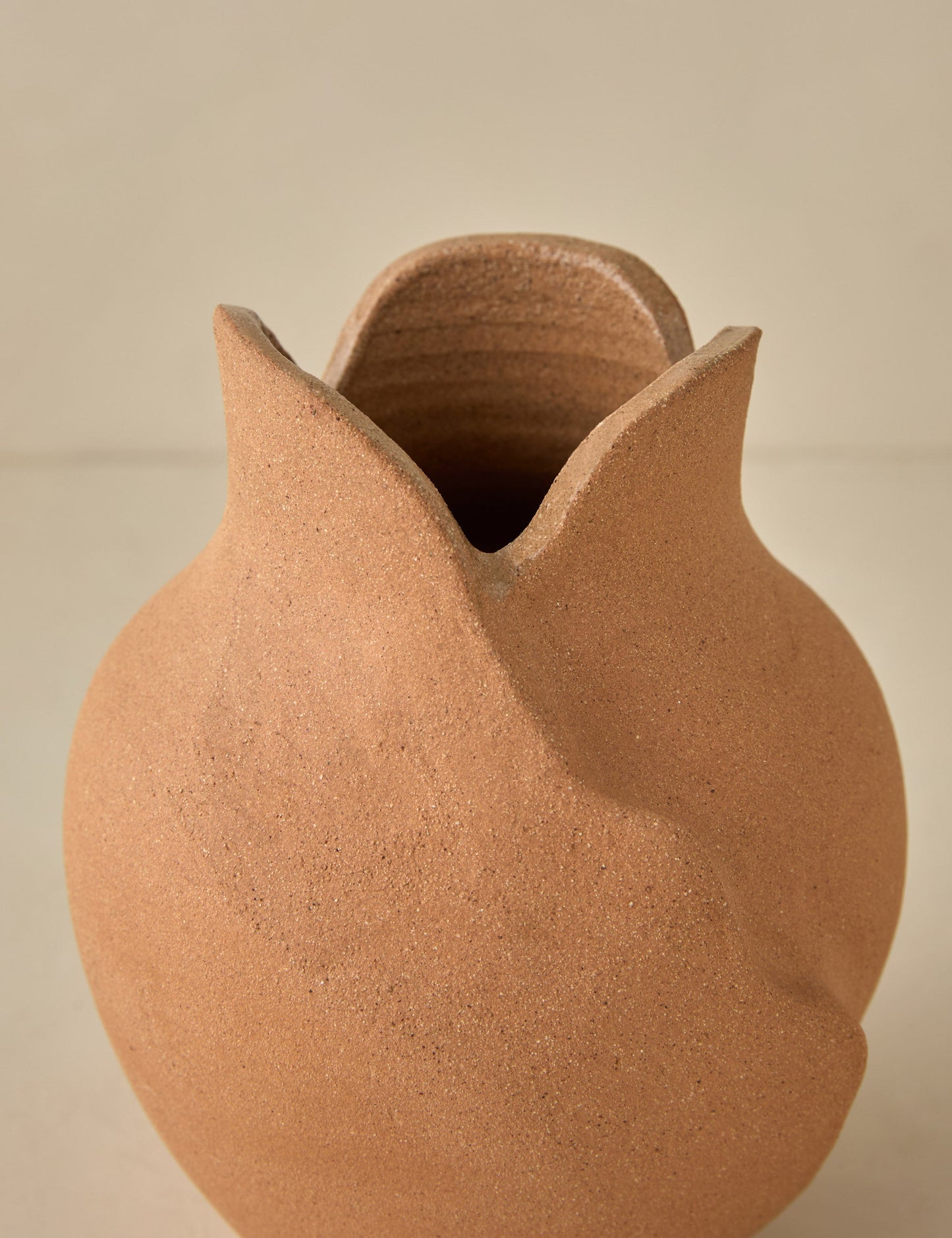 Amelia Vase