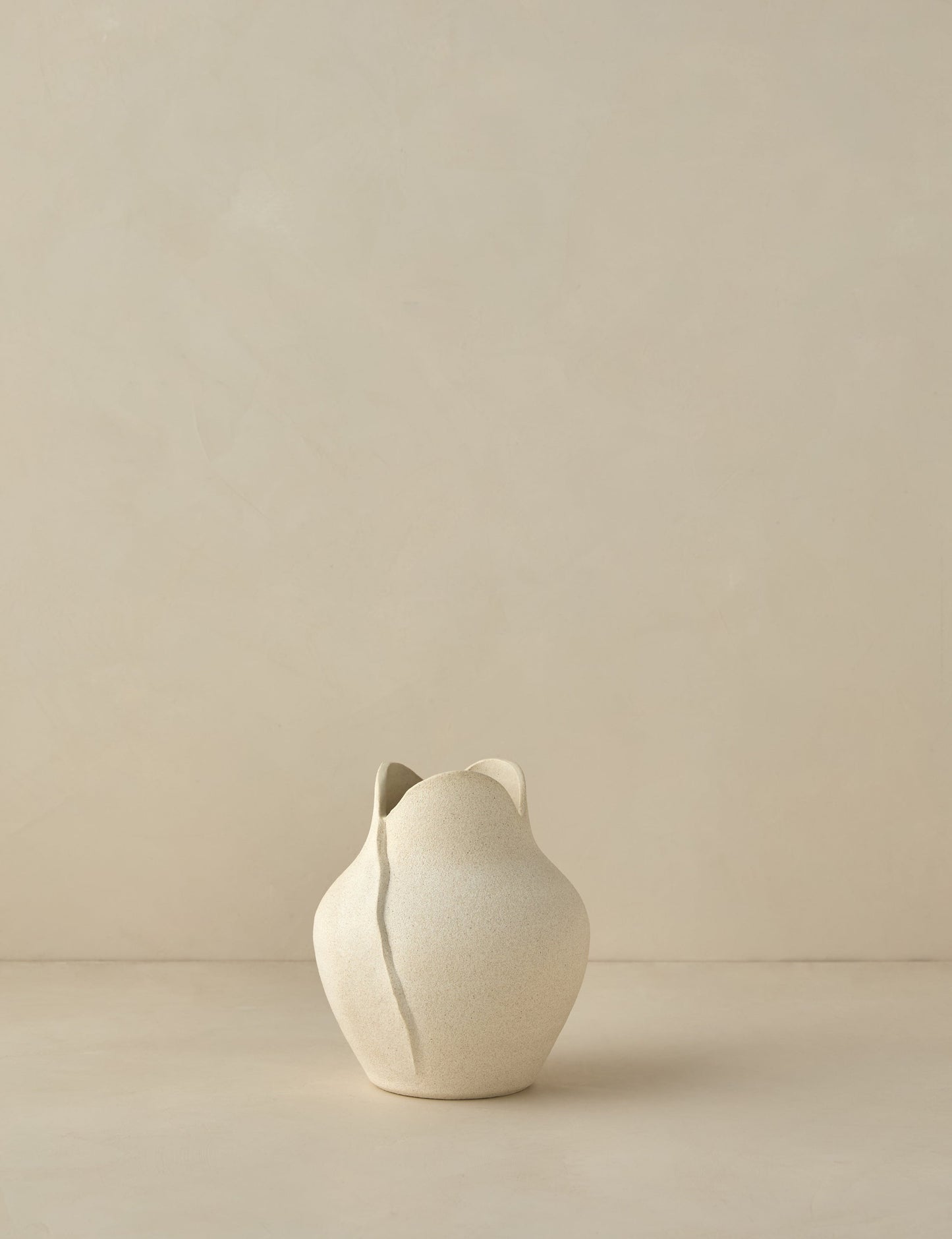 Amelia Vase