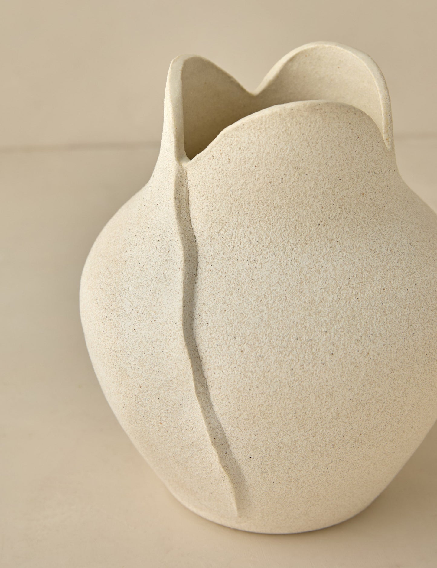 Amelia Vase